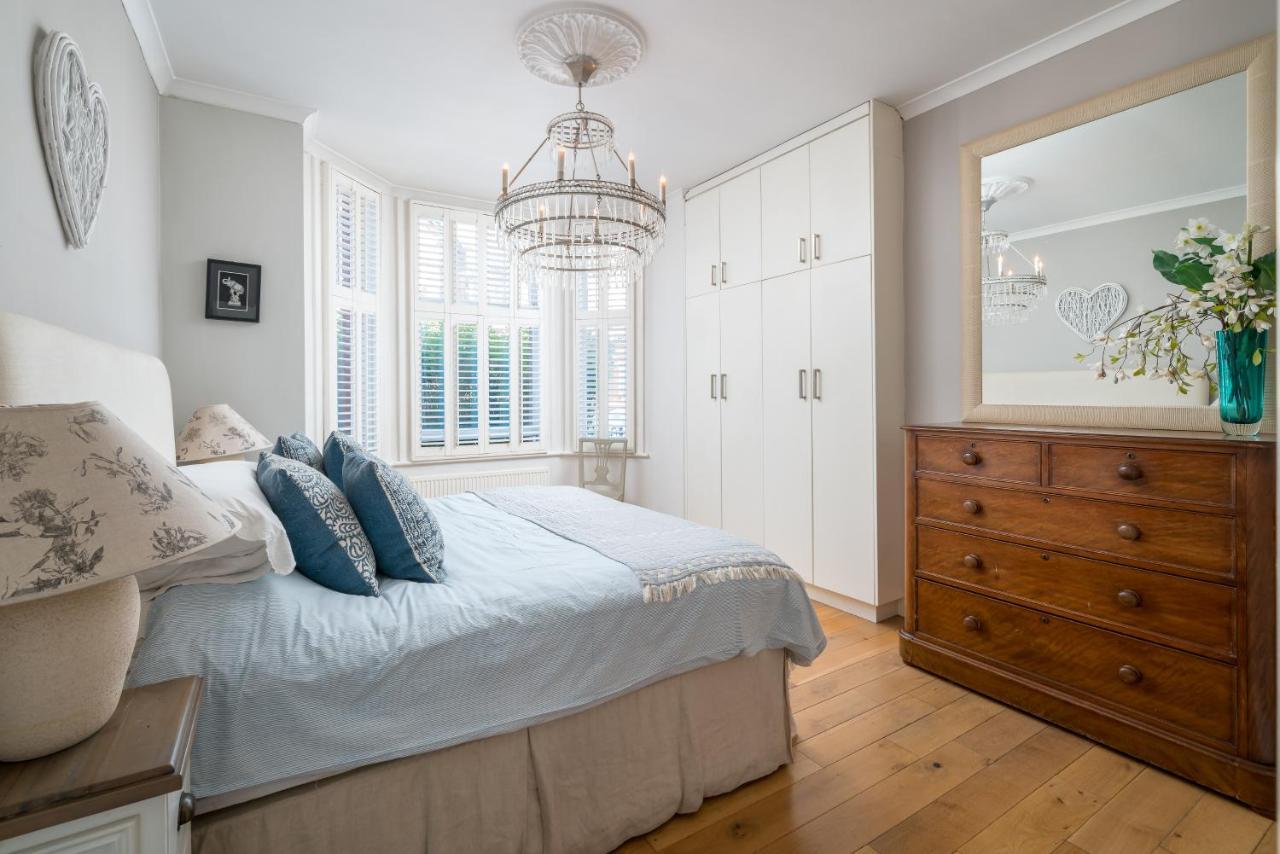 런던 Gorgeous Flat With Garden In Battersea 아파트 외부 사진