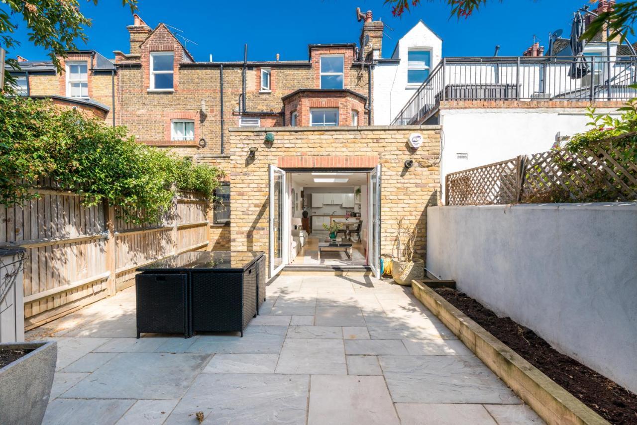 런던 Gorgeous Flat With Garden In Battersea 아파트 외부 사진
