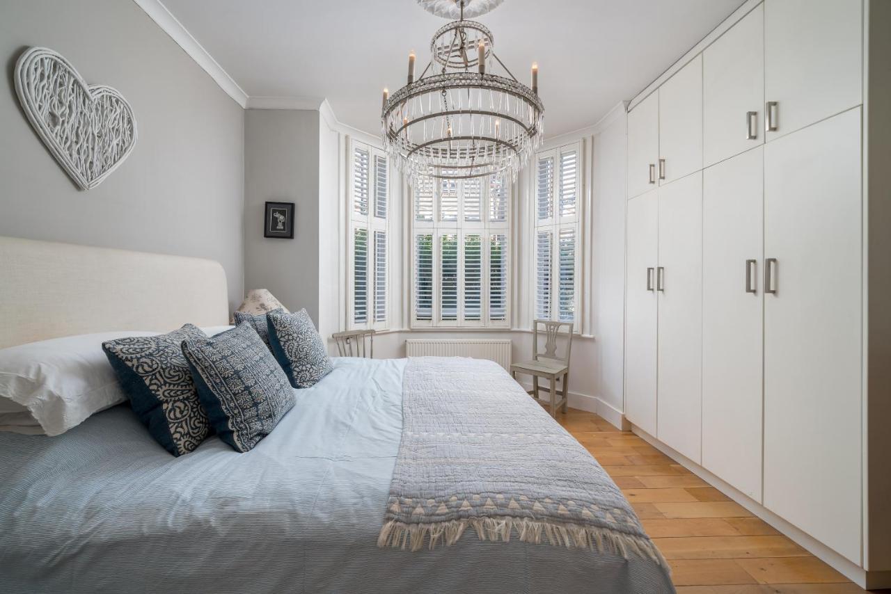 런던 Gorgeous Flat With Garden In Battersea 아파트 외부 사진