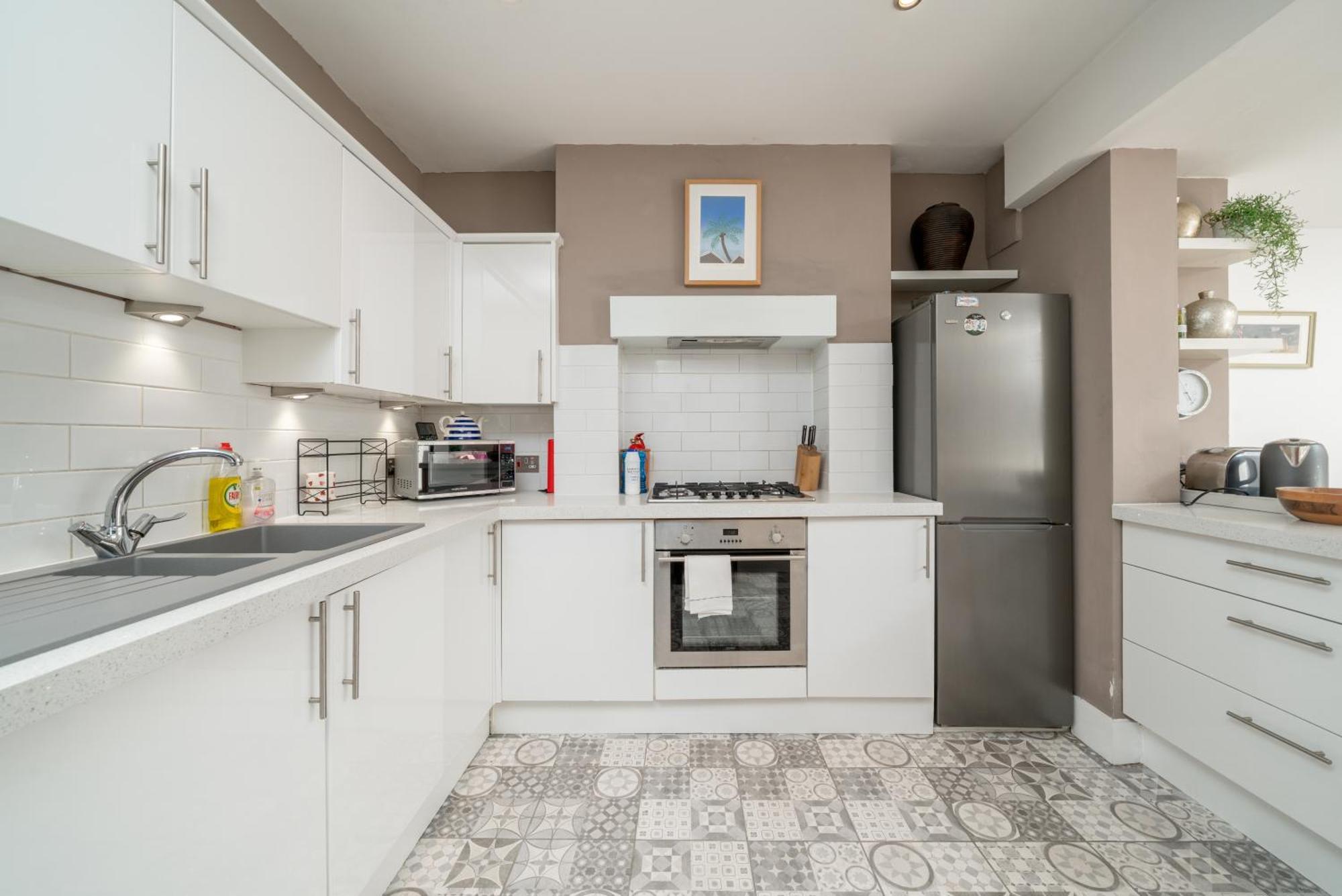 런던 Gorgeous Flat With Garden In Battersea 아파트 외부 사진