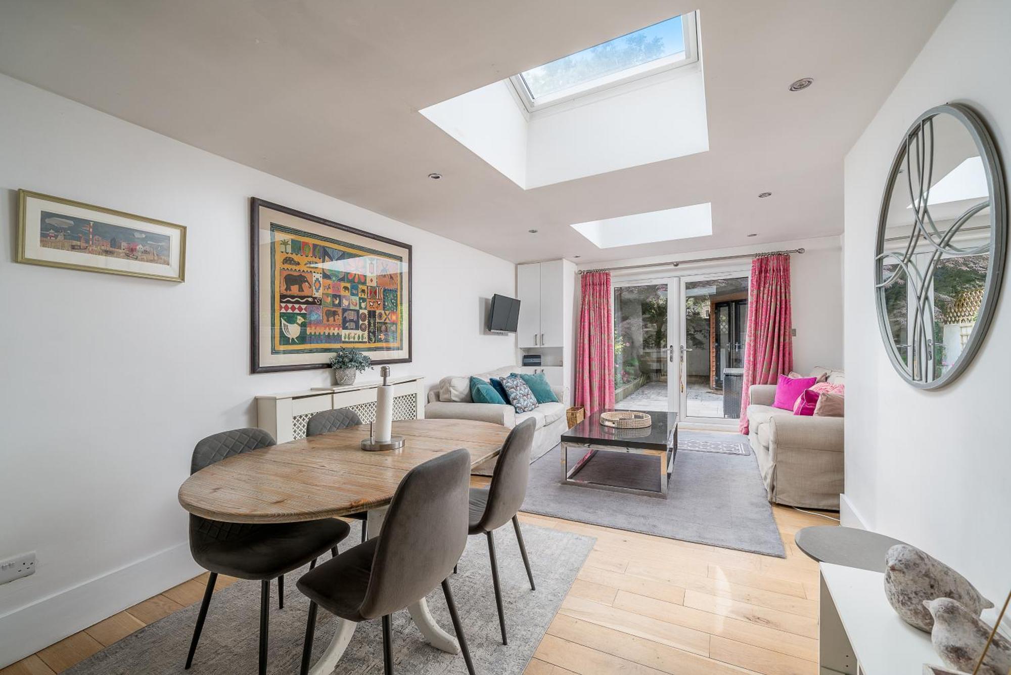 런던 Gorgeous Flat With Garden In Battersea 아파트 외부 사진